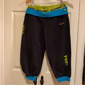 Zumba cropped pants classic black  size m